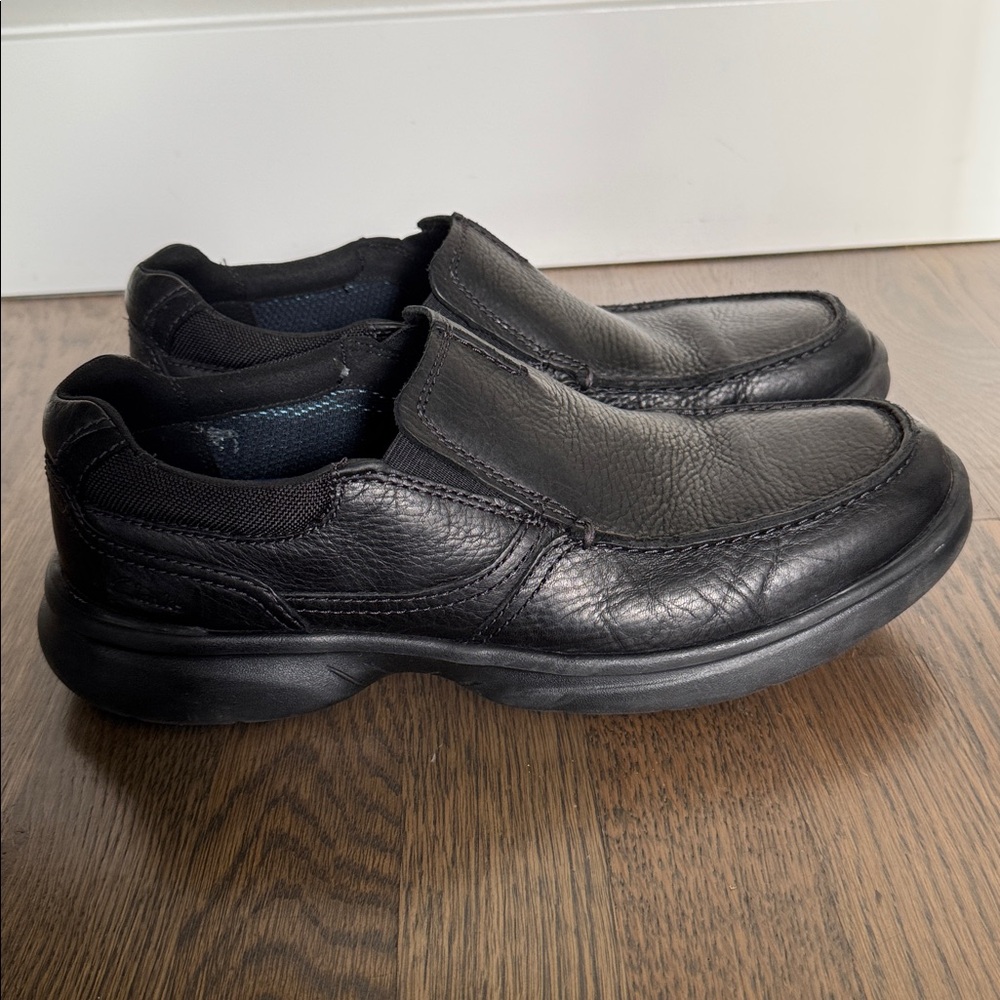 Clarks Men's Black Leather Slip-On Loafers dress shoes formal shoes size 10.5